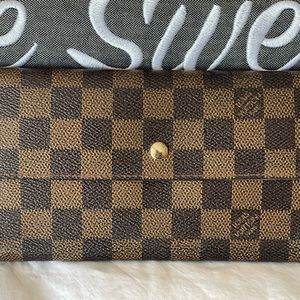Louis Vuitton Damier Ebene Wallet